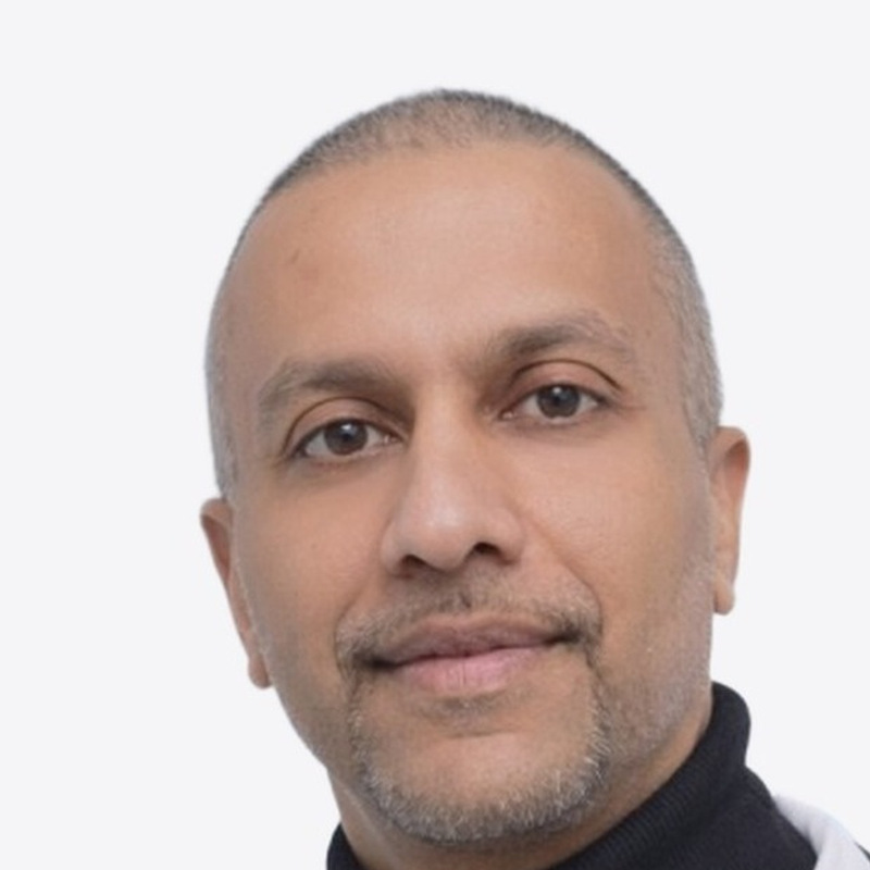Portrait of Dr. Paul Sidhu, Longevity Medicine